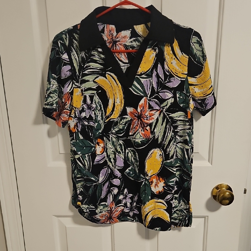 💗Cuddl Duds Black and Orange Floral Top